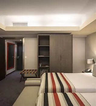 Apartamento Chiado Nova Almada *